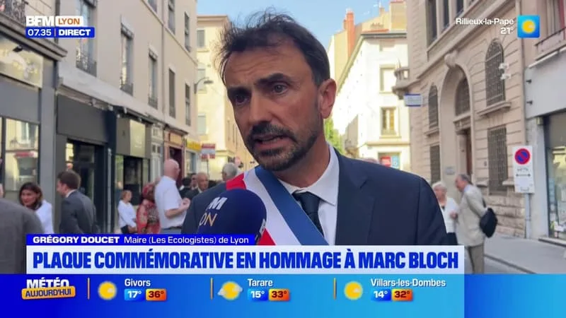 UNE PLAQUE COMMÉMORATIVE EN HOMMAGE À MARC BLOCH DÉVOILÉE DEVANT L’IMMEUBLE OÙ IL EST NÉ