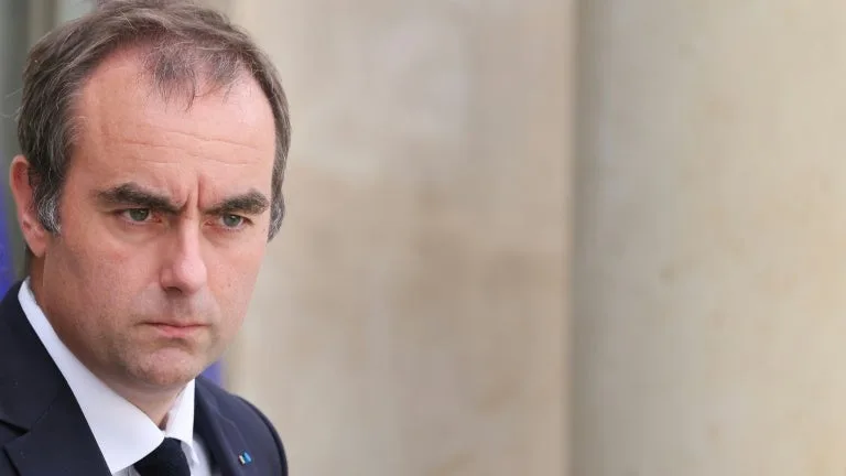 INFO BFMTV. COLÈRE DES LYCÉENS: TOUS LES DÉPLACEMENTS DES MINISTRES ANNULÉS AU MOINS JUSQU’À LUNDI