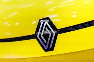 INFO OUEST-FRANCE. RENAULT VA SUPPRIMER 600 POSTES D’INGÉNIEURS EN FRANCE
