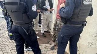 INTERPELLÉS DEVANT UNE PERMANENCE RN, CINQ MANIFESTANTS SERONT JUGÉS