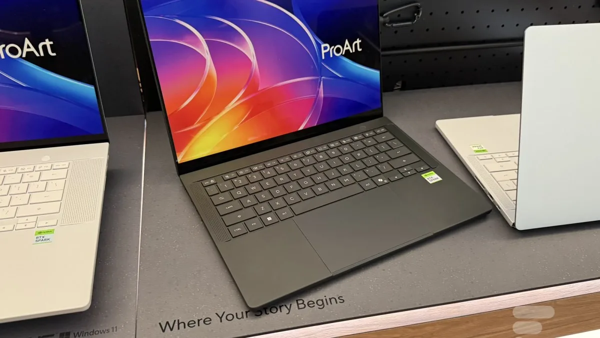 PROART P14 : ASUS DÉTAILLE POUR LA PREMIÈRE FOIS LA CONFIG D’UN PC RTX SPARK