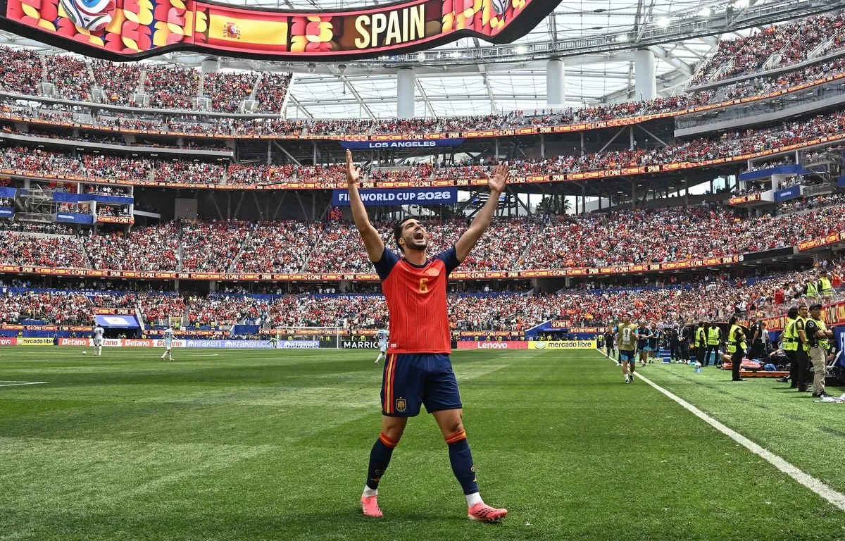 ESPAGNE – BELGIQUE : LA ROJA REJOINT LES BLEUS… LES BELGES PLOMBÉS PAR LA BLESSURE DE COURTOIS… REVIVEZ LE MATCH AVEC NOUS…