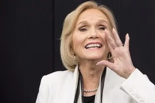 MORT À 102 ANS D’EVA MARIE SAINT, STAR DE « SUR LES QUAIS » ET « LA MORT AUX TROUSSES »