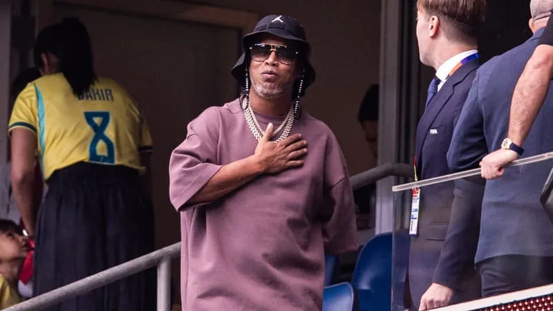 BASKET: RONALDINHO EN SAUVEUR DE L’AS MONACO?