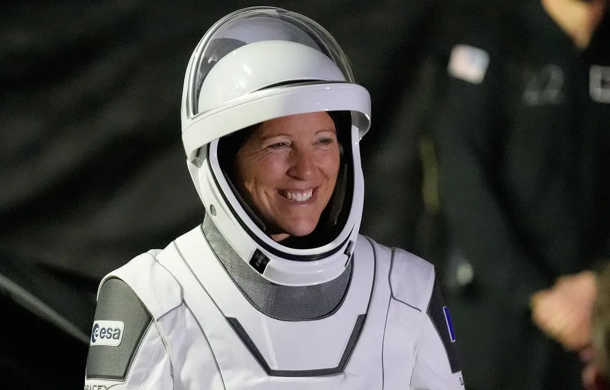 ISS : QUELLE OPÉRATION COMPLEXE VA EFFECTUER LA FRANÇAISE SOPHIE ADENOT LORS DE SA SORTIE HISTORIQUE DANS L’ESPACE ?