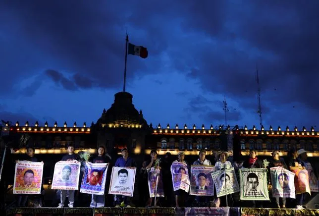 DISPARITION DES ÉTUDIANTS D’AYOTZINAPA : DE NOUVELLES PISTES RÉVÉLÉES, DOUZE ANS APRÈS