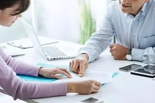 UNE SOCIÉTÉ VISÉE PAR UNE PLAINTE APRÈS AVOIR DEMANDÉ À SES EMPLOYÉS DE CERTIFIER NE PAS VOULOIR D’ENFANTS OU SE MARIER
