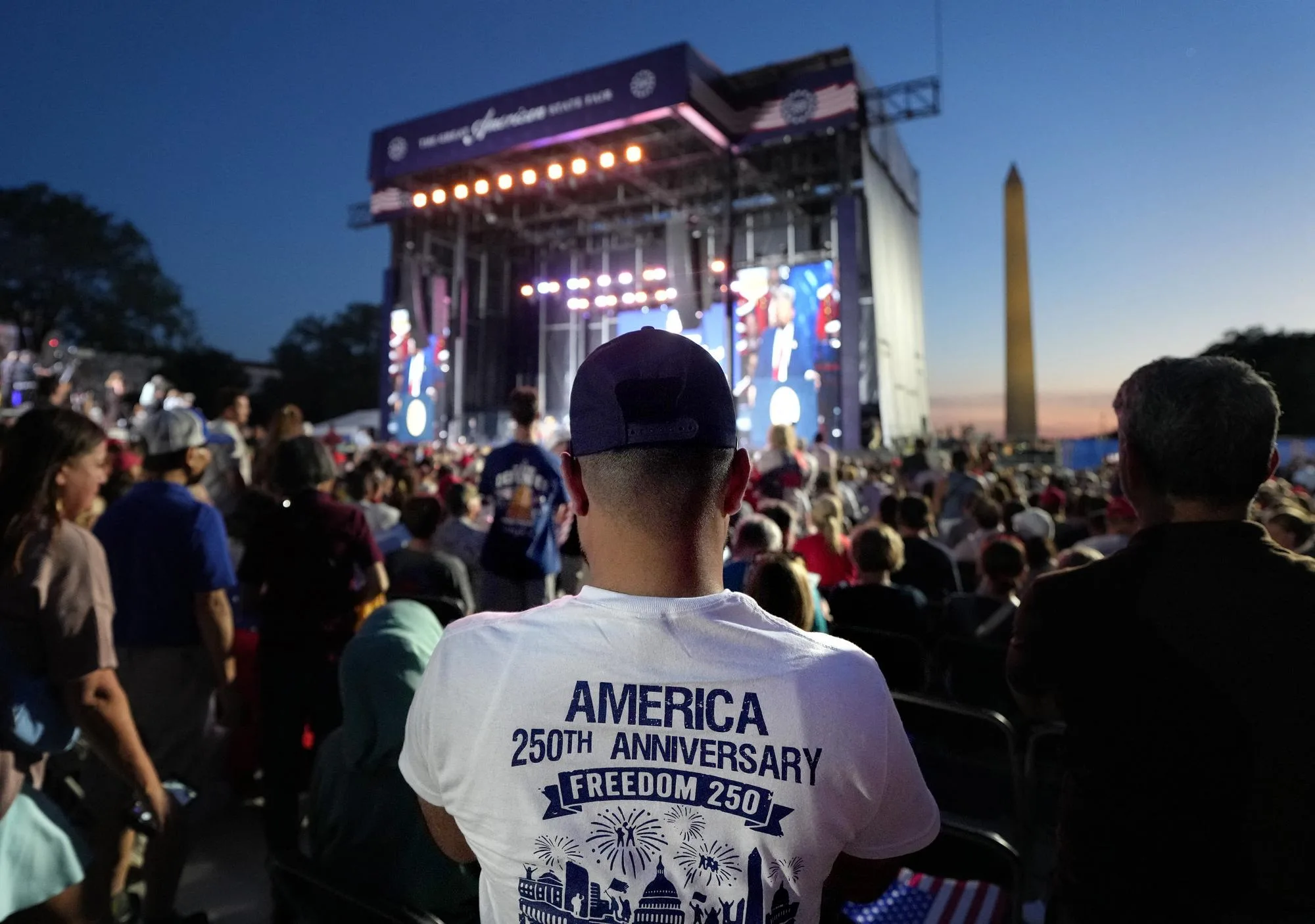 DERRIÈRE LA FÊTE POUR LES 250 ANS DES ÉTATS-UNIS, UN COMITÉ OPAQUE À LA BOTTE DE TRUMP QUI FAIT POLÉMIQUE