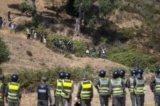 CRISE À CEUTA : LA SÉCURITÉ EST RENFORCÉE APRÈS DE FAUSSES RUMEURS INDIQUANT QUE LA FRONTIÈRE EST OUVERTE CE 15 AOÛT