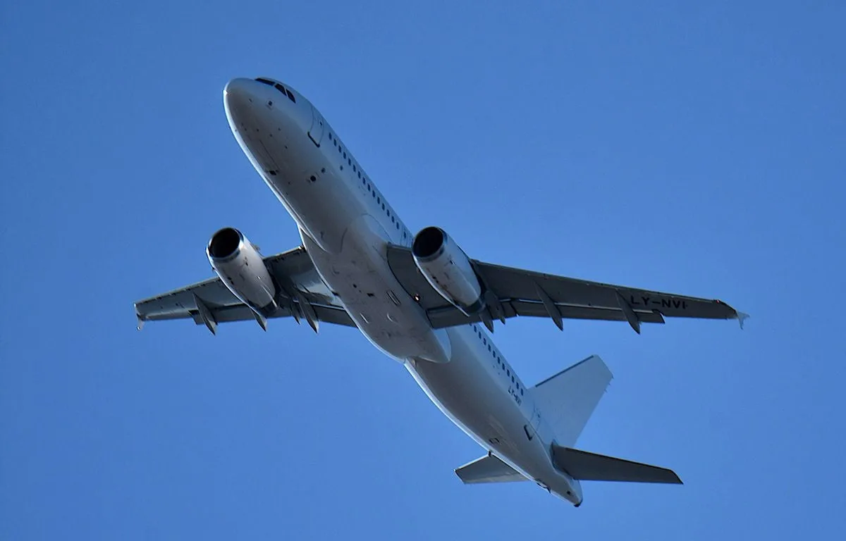 GUERRE AU MOYEN-ORIENT : UN AVION COMMERCIAL IRANIEN SE POSE EN CHINE, MALGRÉ LES MENACES DE TRUMP