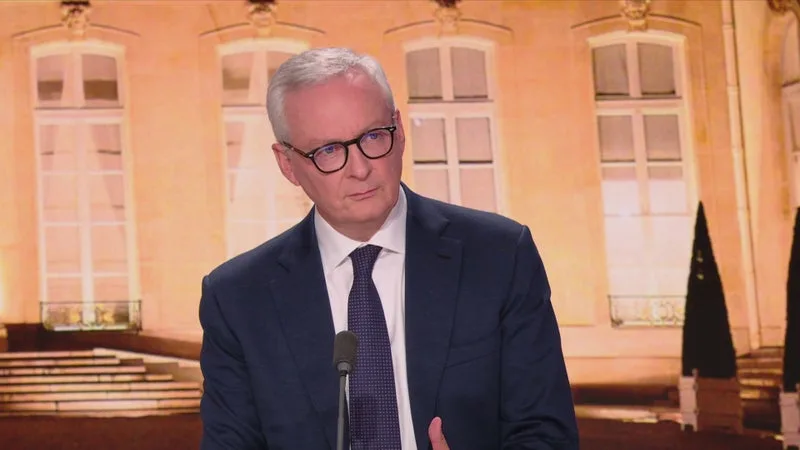 ALORS QUE LE GOUVERNEMENT VEUT TROUVER 30 MILLIARDS D’EUROS D’ÉCONOMIES, BRUNO LE MAIRE APPELLE À DÉSINDEXER D’UN POINT LES PENSIONS DE RETRAITE « JUSQU’À CE QUE LA FRANCE SOIT REVENUE SOUS LES 3% DE DÉFICIT »