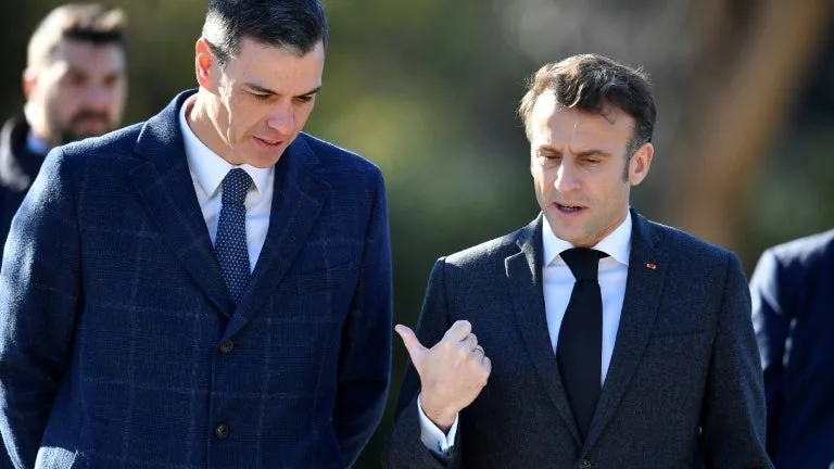 LA FRANCE PARMI LES MAUVAIS ÉLÈVES, L’ESPAGNE TOUJOURS EN FORME TANDIS QUE L’ALLEMAGNE REBONDIT: LA CROISSANCE EN ZONE EURO A ATTEINT 0,4% AU TROISIÈME TRIMESTRE