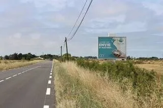 PAYSAGES DE FRANCE ASSIGNE UNE COMMUNE DE VENDÉE EN JUSTICE POUR DES PANNEAUX PUBLICITAIRES