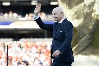 LA FIFA AVAIT PRÉVU 11 MILLIARDS DE DOLLARS DE RECETTES, ELLE VA FINALEMENT EN EMPOCHER 15 GRÂCE À LA COUPE DU MONDE