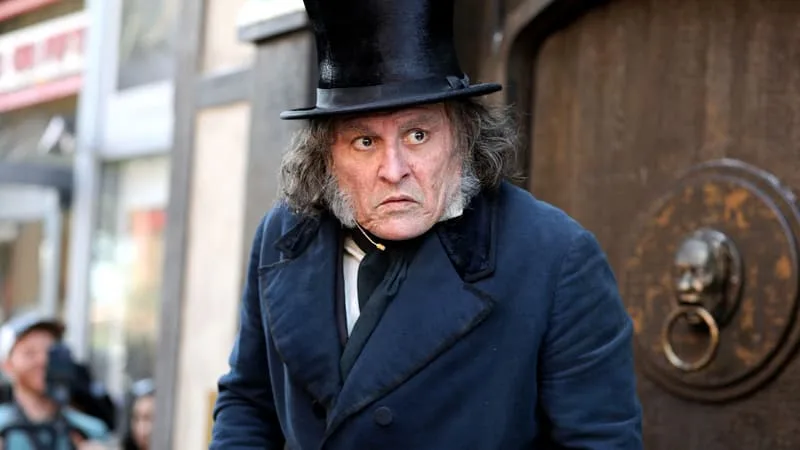 JOHNNY DEPP FAIT UNE APPARITION SURPRISE AU COMIC-CON