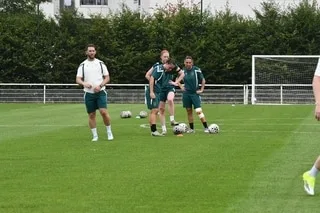 FC NANTES. APPARTEMENTS, PAPIERS… LE CLUB SE MET EN QUATRE POUR ACCUEILLIR SES RECRUES DANS L’ÉQUIPE FÉMININE