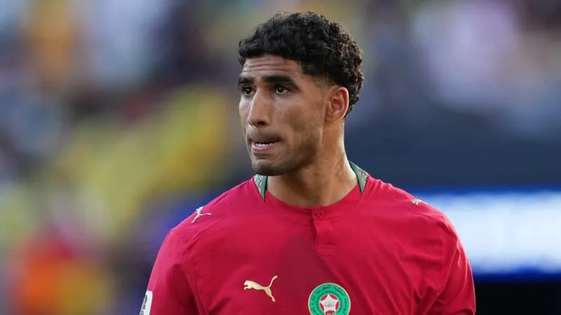« ENFIN, JE POURRAI PARLER »: LA RÉACTION DÉTERMINÉE D’ACHRAF HAKIMI APRÈS LA CONFIRMATION DE SON PROCÈS POUR VIOL