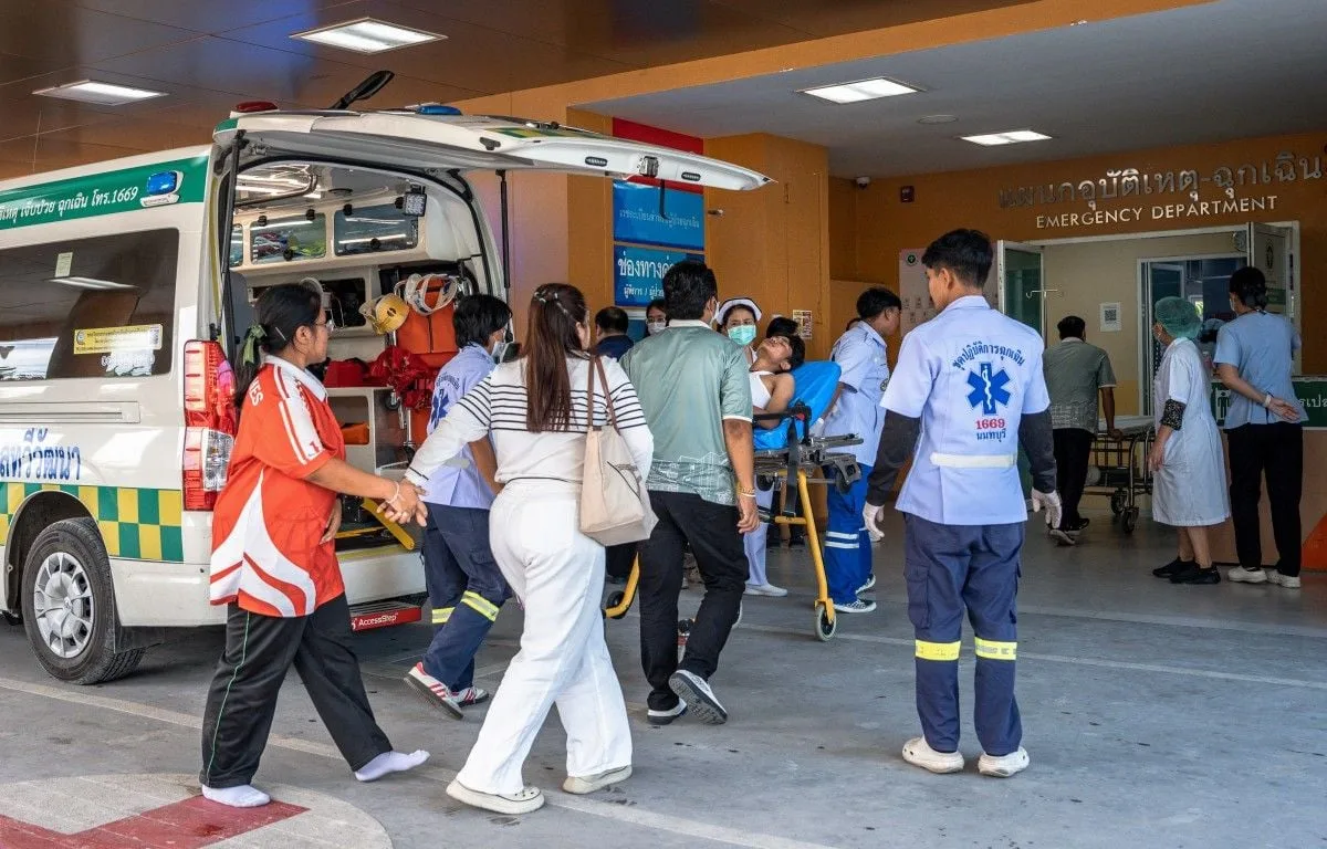 THAÏLANDE : UN ADOLESCENT TUE SES GRANDS-PARENTS PUIS SIX PERSONNES DANS SON LYCÉE