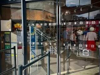 RUÉE SUR LES CLIMATISEURS LIDL : LA SITUATION DÉGÉNÈRE À L’OUVERTURE DE CE MAGASIN PRÈS D’ANGERS