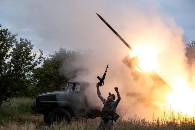 DONBASS : L’UKRAINE DOIT-ELLE DÉFENDRE KOSTIANTYNIVKA À TOUT PRIX ?