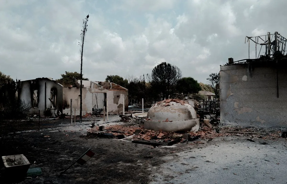 MÉGAFEU EN GIRONDE : LA MAIRIE DE SAUMOS ÉCRIT UNE LETTRE À MACRON CONTRE LES « DÉCISIONS PRISES DANS L’URGENCE »