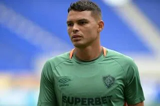 FOOTBALL. « CERTAINES HISTOIRES NE S’ACHÈVENT JAMAIS » : THIAGO SILVA VA FAIRE SON RETOUR À FLUMINENSE