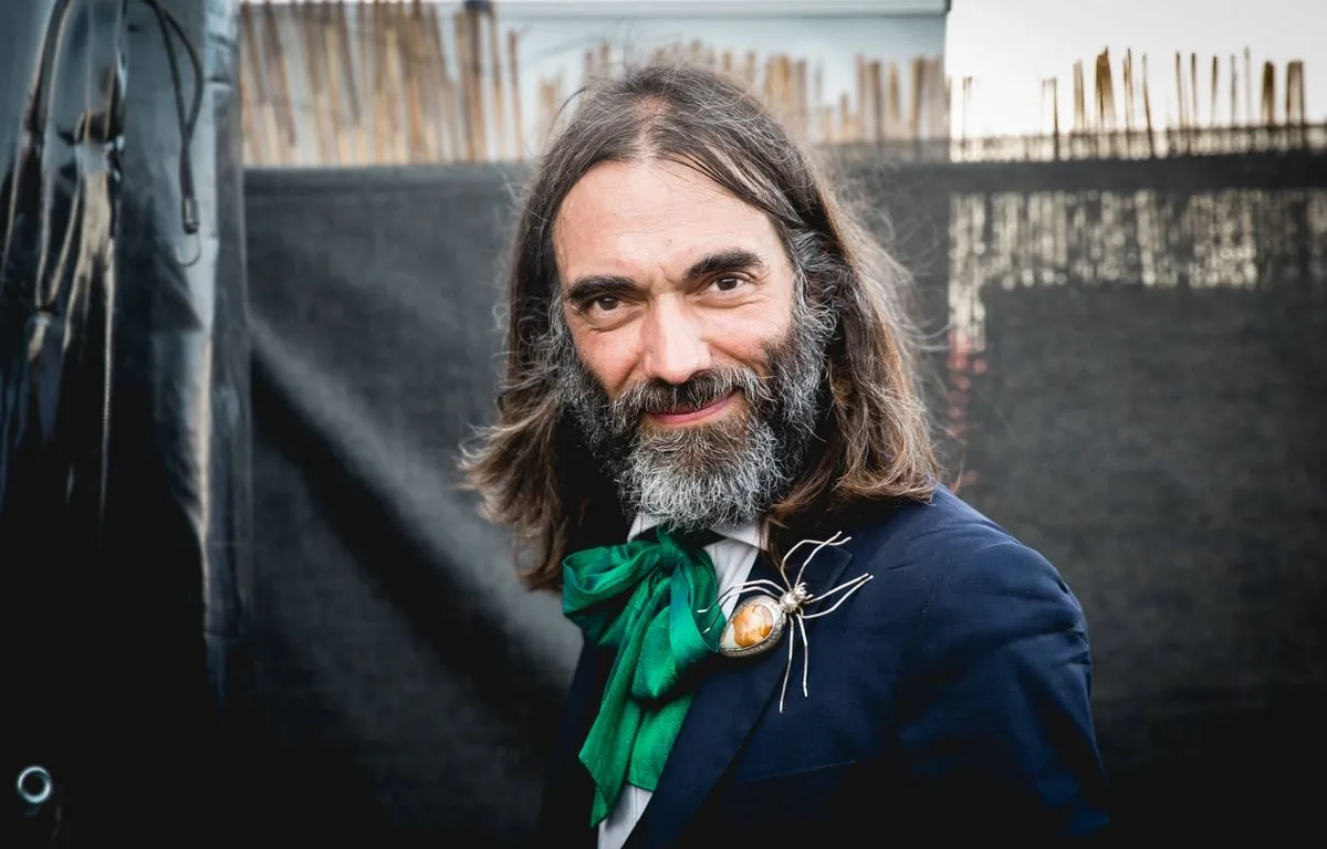 IA : « LE MOMENT LE PLUS IMPORTANT DE L’HISTOIRE » DES MATHS ? CÉDRIC VILLANI ÉPATÉ PAR LES PERFORMANCES D’OPENAI