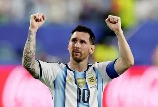 COUPE DU MONDE. LIONEL MESSI DEVIENT LE PREMIER JOUEUR À DISPUTER 30 MATCHES ET À INSCRIRE 20 BUTS DANS LA COMPÉTITION