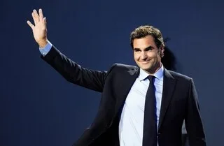 « J’AIMERAIS QU’IL S’ENGAGE POUR L’ÉGALITÉ » : ROGER FEDERER CRITIQUÉ PAR LA LÉGENDE DU TENNIS BILLIE JEAN KING