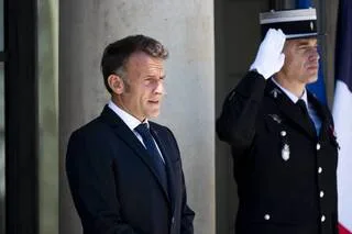 EMMANUEL MACRON REÇOIT LUNDI LE SULTAN D’OMAN, ACTEUR-CLÉ DU DÉTROIT D’ORMUZ
