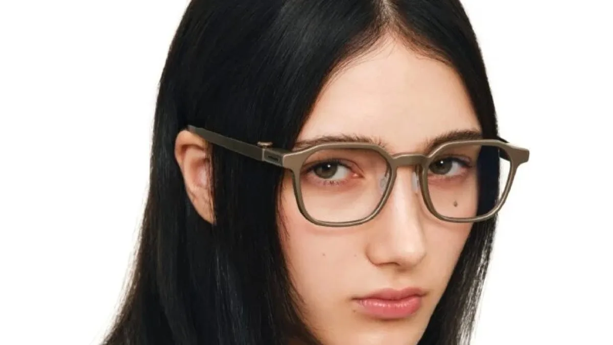 RAYNEO IO : DES LUNETTES CONNECTÉES SANS CAMÉRA QUI PRENNENT LE CONTREPIED DES META RAY-BAN