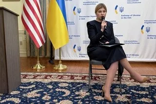 L’EX-AMBASSADRICE UKRAINIENNE AUX ÉTATS-UNIS MISE EN EXAMEN APRÈS DES SOUPÇONS DE CORRUPTION