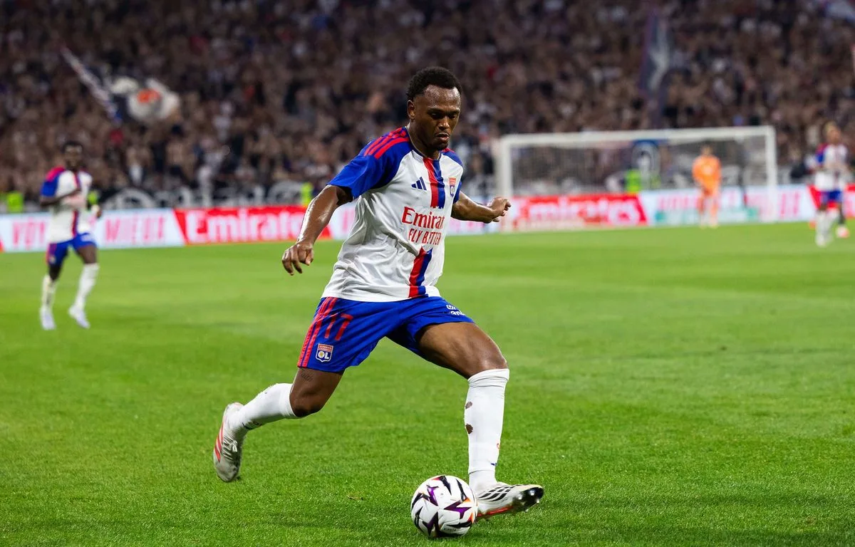 EN DIRECT TFC – OL : LYON VEUT SURFER SUR SON RYTHME EUROPÉEN POUR BIEN DÉMARRER… SUIVEZ LA 1RE JOURNÉE DE LIGUE 1 AVEC NOUS