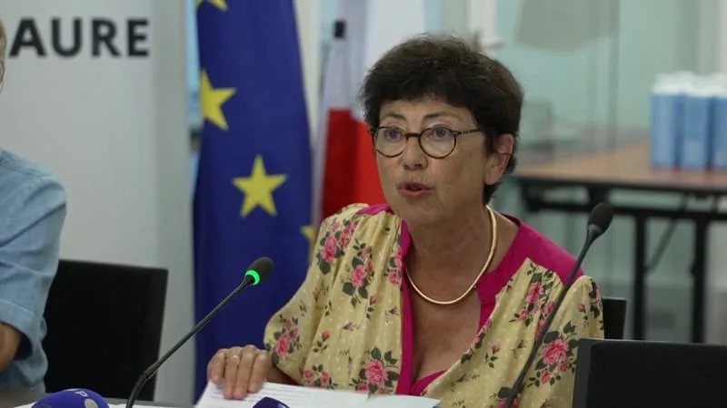 LA MINISTRE DE LA TRANSITION ÉCOLOGIQUE ESTIME QUE LES CANICULES À RÉPÉTITION CET ÉTÉ POURRAIENT COÛTER « ENTRE 10 À 15 MILLIARDS D’EUROS » À L’ÉCONOMIE FRANÇAISE