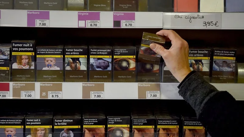 ILS RÉCLAMENT LE GEL DES TAXES SUR LE TABAC ET LA FIN DE L’INDEXATION AUTOMATIQUE DU PRIX DES CIGARETTES SUR L’INFLATION: LES BURALISTES SE MOBILISENT TOUTE LA SEMAINE CONTRE LA « SPIRALE FISCALE »