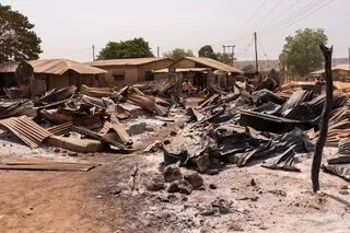 DES JIHADISTES TUENT ET ENLÈVENT DES DIZAINES DE CIVILS DANS LE CENTRE-OUEST DU NIGERIA