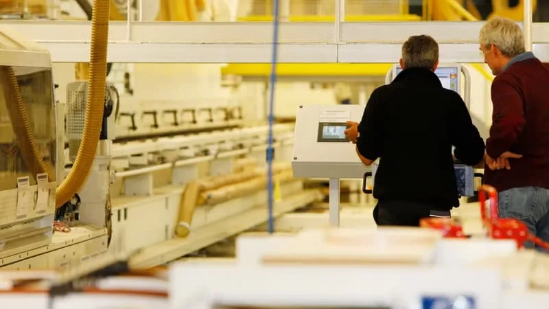 IL FOURNIT BUT, CONFORAMA OU LEROY MERLIN: LE FABRICANT FRANÇAIS DE MEUBLES EN KIT PARISOT INDUSTRIE PLACÉ EN REDRESSEMENT JUDICIAIRE
