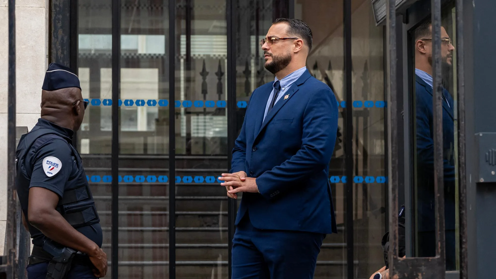 SÉBASTIEN DELOGU, DÉPUTÉ LFI, PLACÉ EN GARDE À VUE APRÈS UNE PLAINTE POUR « OUTRAGE » SUR AGENTS