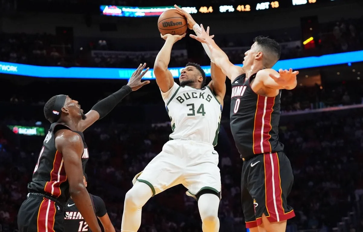 NBA : ALERTE « TRADE » DE SUPERSTAR ! GIANNIS ANTETOKOUNMPO QUITTE LES BUCKS POUR REJOINDRE MIAMI