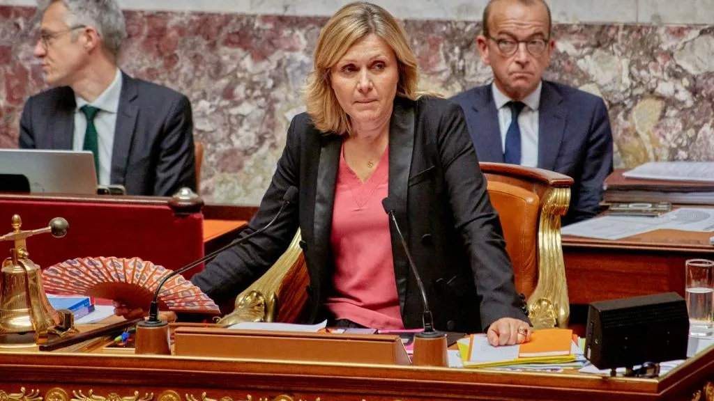 BRAUN-PIVET MET LA PRESSION AU GOUVERNEMENT (ET À MACRON) SUR CETTE LOI DE PROTECTION DES ENFANTS