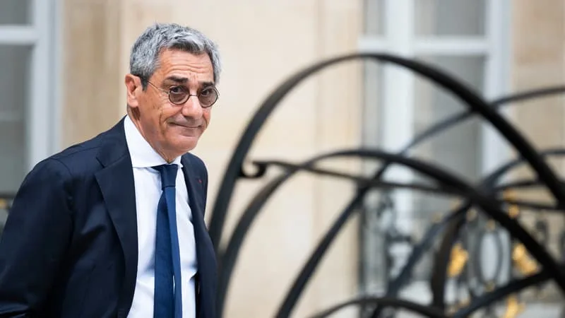 « L’ADMINISTRATION PEUT ÊTRE EMPATHIQUE »: LE GOUVERNEMENT VA PERMETTRE AUX ENTREPRISES TOUCHÉES PAR LES INCENDIES DE PAYER LEURS CHARGES « PLUS TARD » APRÈS « EN AVOIR FAIT LA DEMANDE »
