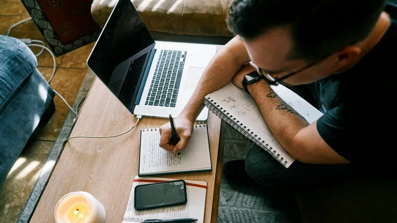 « UNE VRAIE COLÈRE DES ENTREPRENEURS »: 96% DES CHEFS DE TRÈS PETITES ENTREPRISES SE DISENT PESSIMISTES, 71% VOIENT UNE DIMINUTION DE LEUR MARGE NETTE