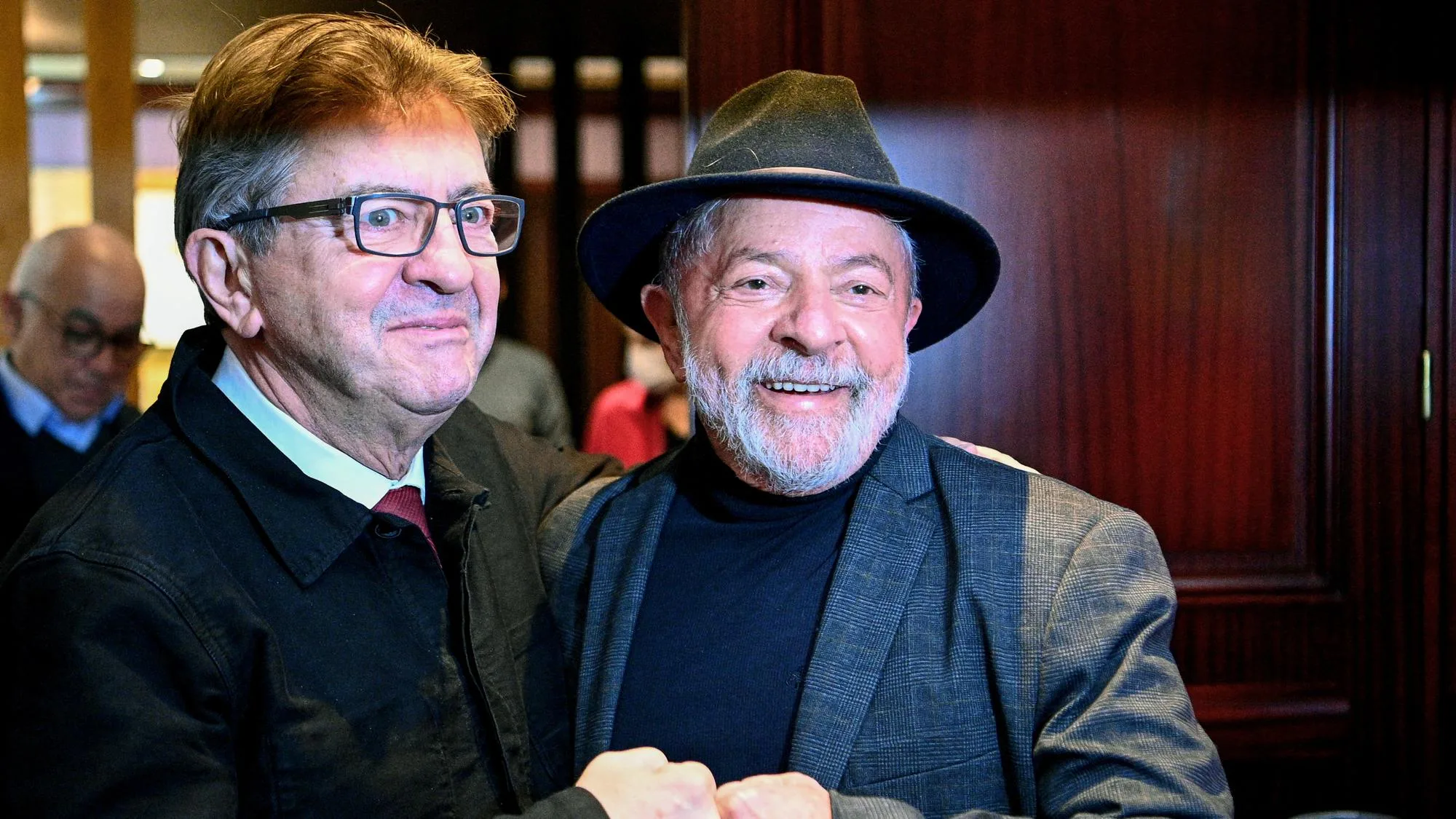 LA GAUCHE SE RÉJOUIT DE LA VICTOIRE SURPRISE DE LULA AU BRÉSIL, MAIS A-T-ELLE VRAIMENT RAISON DE LE FAIRE ?