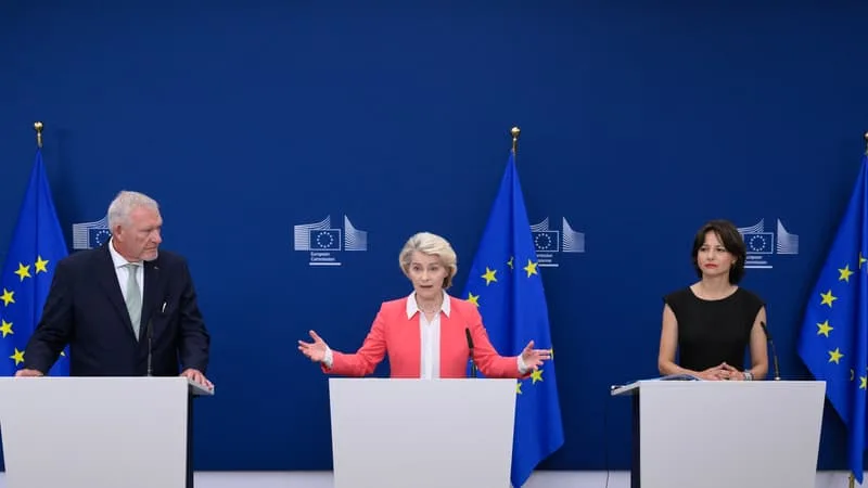 ACCÈS INTERDIT, PROGRESSIF OU MAJORITÉ NUMÉRIQUE: L’UNION EUROPÉENNE ENVISAGE DES MESURES CONTRE LES RÉSEAUX SOCIAUX ET L’IA POUR PROTÉGER LES MINEURS