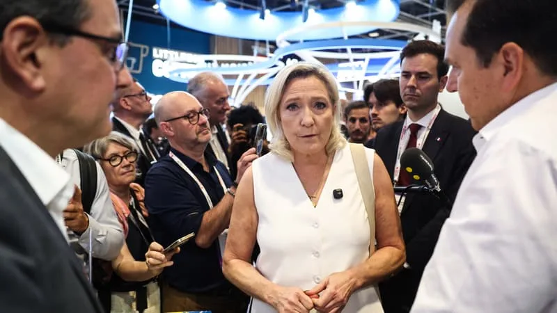 POUR LIMITER LES RISQUES D’INGÉRENCE ÉTRANGÈRE, MATIGNON VEUT CONVAINCRE LES BANQUES FRANÇAISES DE FINANCER LA CAMPAGNE PRÉSIDENTIELLE DU RN (AUCUNE NE VEUT S’Y AVENTURER POUR LE MOMENT)