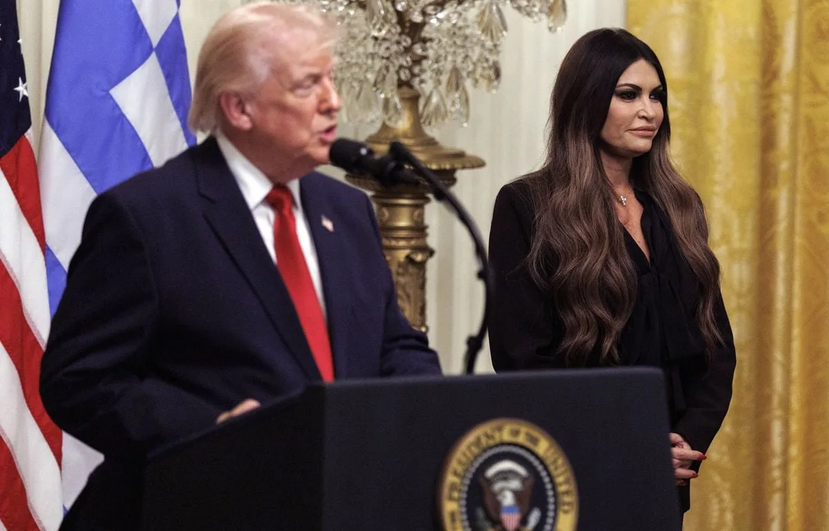 ETATS-UNIS : CORRUPTION, FISC… POURQUOI TRUMP DEMANDE-T-IL LA DÉMISSION DE SON AMBASSADRICE EN GRÈCE ?