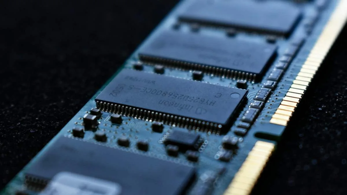 SK HYNIX NOTRE SAUVEUR ? LE CONSTRUCTEUR FAIT TOUT POUR TRIPLER SA PRODUCTION DE RAM AVEC 10 ANS D’AVANCE