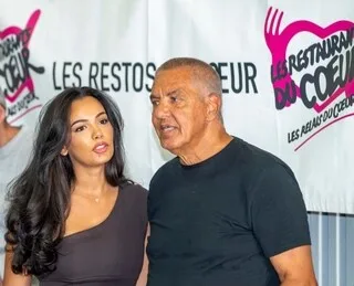 « DES ENFANTS DE SEPT OU HUIT ANS ME RECONNAISSENT ENCORE » : L’ACTEUR SAMY NACERI, 65 ANS, SE CONFIE