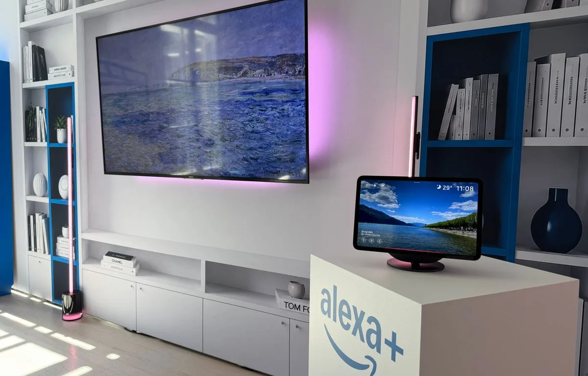 AMAZON : ALEXA +, LA SUPER IA QUI SAIT TOUT FAIRE, ENTAME SON RAZ-DE-MARÉE EN FRANCE