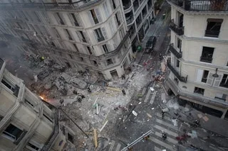 EXPLOSION DE LA RUE DE TRÉVISE : LE PROCÈS DE LA VILLE DE PARIS ET DU SYNDIC DE L’IMMEUBLE S’EST OUVERT